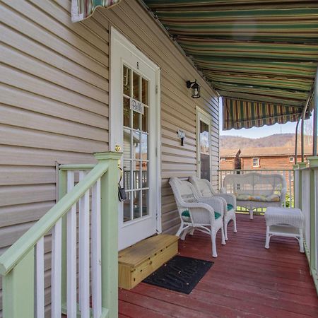 Stay In Ohiopyle Near Gap Trail, Restaurants, & The Fallls Exterior photo