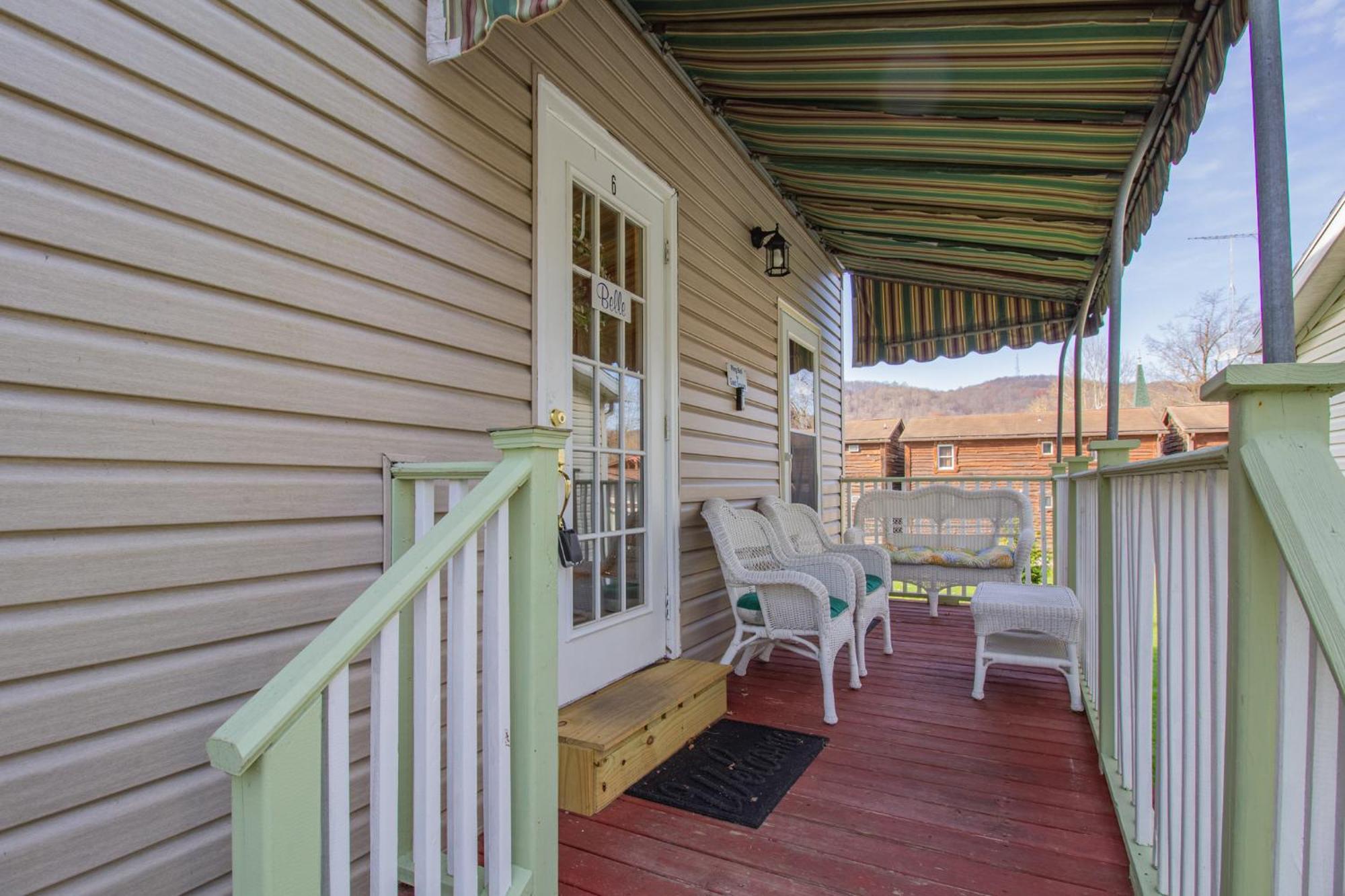 Stay In Ohiopyle Near Gap Trail, Restaurants, & The Fallls Exterior photo